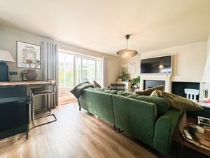 Photo 10- click for photo gallery